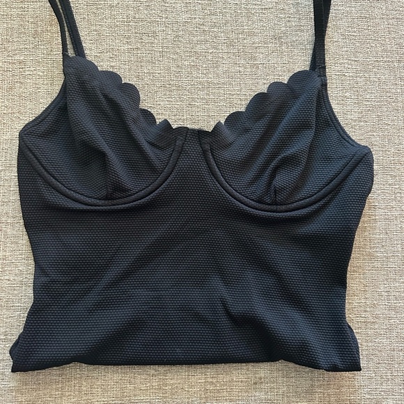 NWT Kate Spade Black Low Tide Scallops Underwire One Piece Swimsuit L $150 - Picture 3 of 6